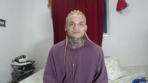 Snapshot of jeykob_23 chatting on 12-27-24, 05:52 JEYKOB online show from 12-27-24, 05:52