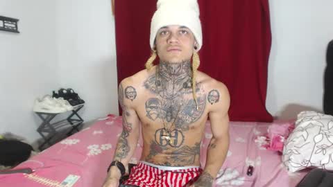 Snapshot of jeykob_23 chatting on 01-28-25, 01:08 JEYKOB online show from 01-28-25, 01:08