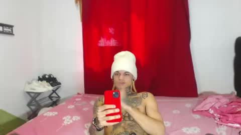 Snapshot of jeykob_23 chatting on 01-28-25, 04:19 JEYKOB online show from 01-28-25, 04:19