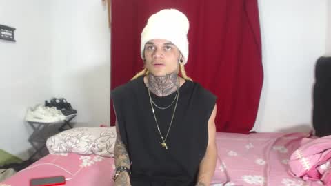 Snapshot of jeykob_23 chatting on 01-31-25, 01:01 JEYKOB online show from 01-31-25, 01:01