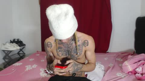 Snapshot of jeykob_23 chatting on 01-31-25, 07:18 JEYKOB online show from 01-31-25, 07:18