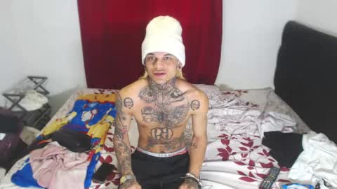 Snapshot of jeykob_23 chatting on 02-09-25, 01:03 JEYKOB online show from 02-09-25, 01:03