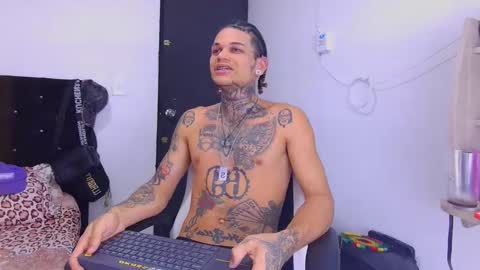 Snapshot of jeykob_23 chatting on 10-28-25, 09:50 JEYKOB online show from 10-28-25, 09:50