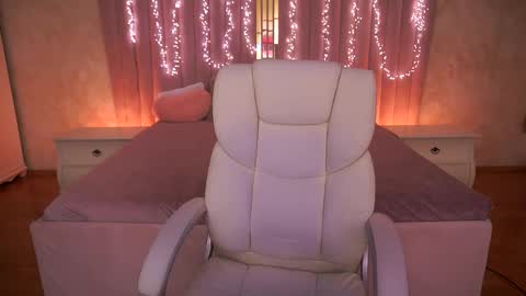 Jeysy online show from 02-24-26, 05:33