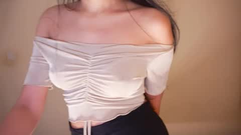 Snapshot of jhaanvi chatting on 12-05-24, 05:06 Jhaanvi online show from 12-05-24, 05:06