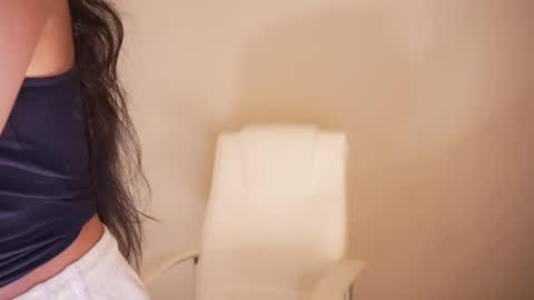 Snapshot of jhaanvi chatting on 02-17-25, 06:15 Jhaanvi online show from 02-17-25, 06:15