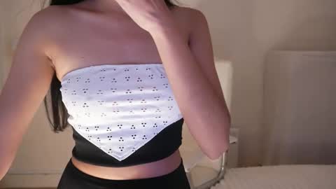 Snapshot of jhaanvi chatting on 10-09-25, 05:55 Jhaanvi online show from 10-09-25, 05:55