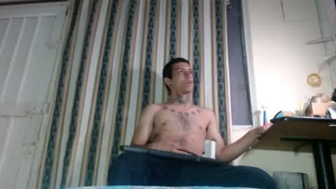 Snapshot of jharol_cardona chatting on 07-01-26, 02:02 Jharol online show from 07-01-26, 02:02