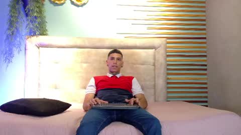 Snapshot of jharol_cardona chatting on 07-04-26, 01:23 Jharol online show from 07-04-26, 01:23