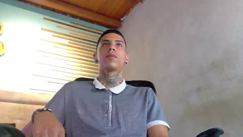 Snapshot of jharol_cardona chatting on 07-05-26, 04:19 Jharol online show from 07-05-26, 04:19