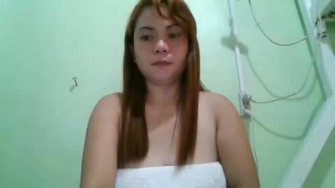 Snapshot of jhekcai0207 chatting on 11-14-25, 01:48 J J online show from 11-14-25, 01:48