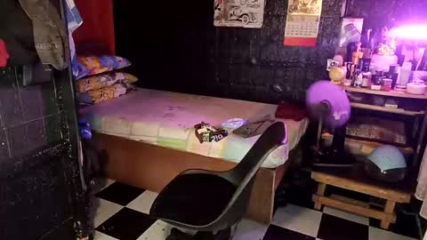 jherry26 online show from 10-12-25, 03:00