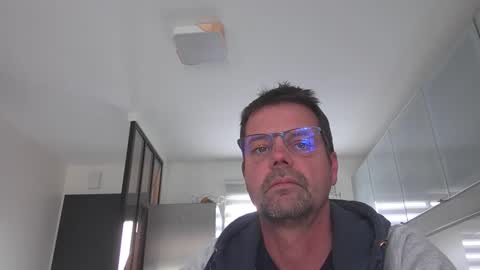 jhmec44000 online show from 05-13-26, 01:30