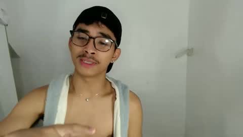 Johnny  online show from 02-11-26, 05:45