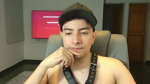 Jhoan Saenz online show from 10-17-25, 03:31