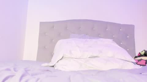 jhoanatrans22 online show from 12-10-24, 02:27