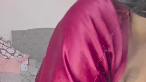 jhoanatrans22 online show from 09-10-25, 03:34