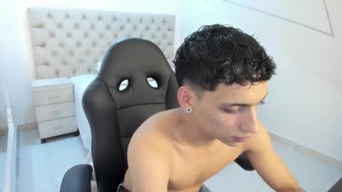 jhoanleandro online show from 10-15-25, 05:07