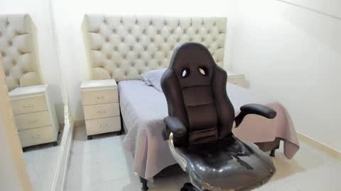 jhoanleandro online show from 11-22-25, 04:55