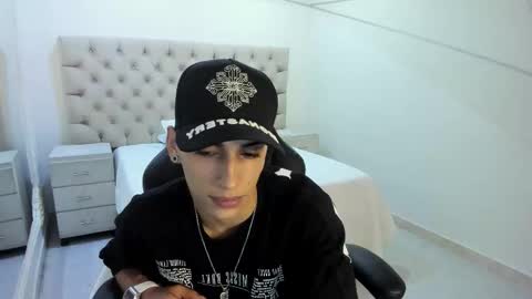 jhoanleandro online show from 02-01-26, 06:12