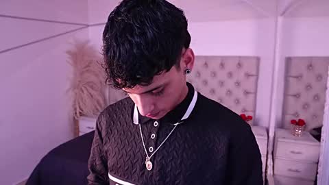 Snapshot of jhoanleandro chatting on 04-21-26, 04:41 jhoanleandro online show from 04-21-26, 04:41