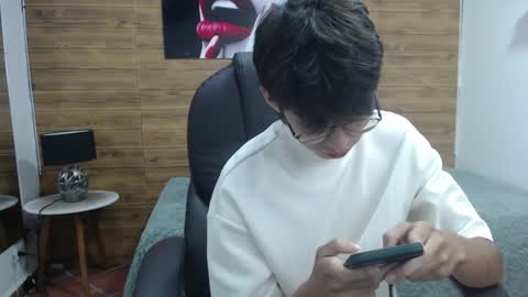 Snapshot of jhoellx chatting on 01-15-25, 12:25 Jhoel online show from 01-15-25, 12:25