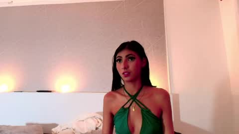 Snapshot of jhon_and_karol chatting on 04-26-26, 04:32 Jhon and Karol online show from 04-26-26, 04:32