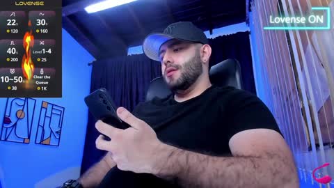 John Bear.... online show from 02-08-25, 11:22