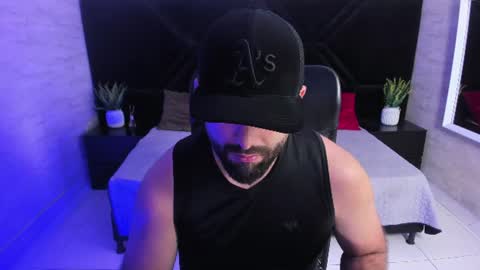 Snapshot of jhon_bear02 chatting on 07-18-26, 11:25 John Bear.... online show from 07-18-26, 11:25