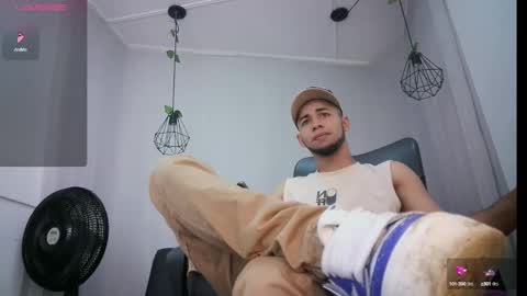 jhon_malo online show from 02-14-25, 05:41