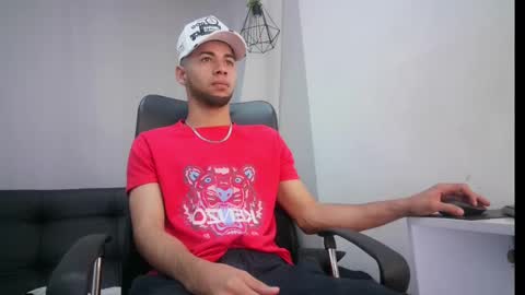jhon_malo online show from 03-11-25, 03:37