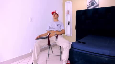 Jhon online show from 03-03-25, 01:42