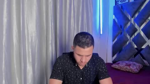 Snapshot of jhonny_flames7 chatting on 02-14-26, 05:53 jhonny online show from 02-14-26, 05:53