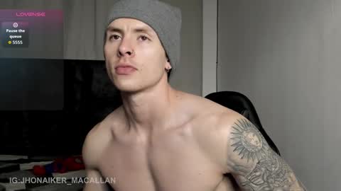 Snapshot of jhonny_macallan chatting on 01-07-26, 12:24 Jhonaiker online show from 01-07-26, 12:24