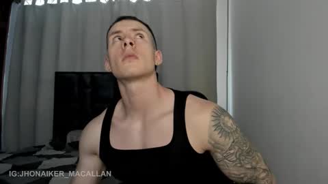 Snapshot of jhonny_macallan chatting on 02-12-26, 08:48 Jhonaiker online show from 02-12-26, 08:48