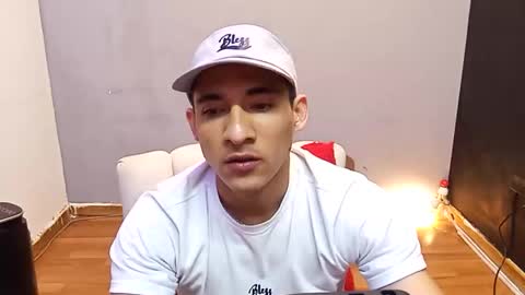 jhonny_thes28 online show from 01-07-26, 09:12