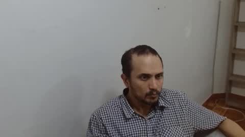 Snapshot of jhontorres018 chatting on 09-18-25, 03:30 jhontorres018 online show from 09-18-25, 03:30