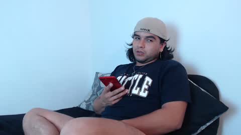 Jhony online show from 01-26-25, 05:13