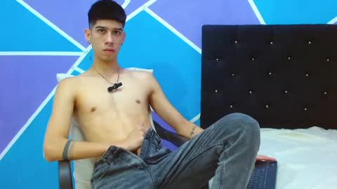 jhony_sex3 online show from 01-04-25, 04:12