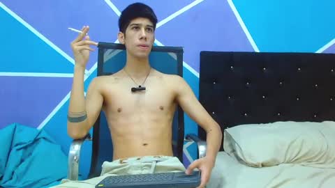 Snapshot of jhony_sex3 chatting on 01-31-25, 09:05 jhony_sex3 online show from 01-31-25, 09:05