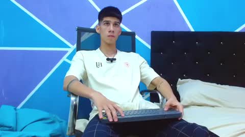 jhony_sex3 online show from 02-05-25, 07:18