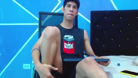 jhony_sex3 online show from 03-08-25, 08:33