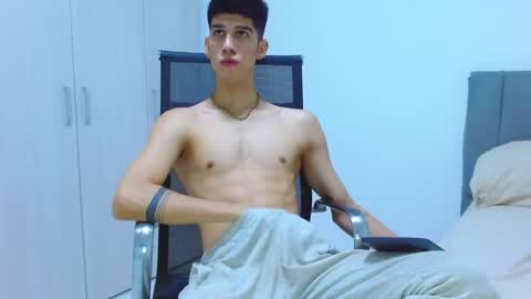 Snapshot of jhony_sex3 chatting on 10-09-25, 04:54 jhony_sex3 online show from 10-09-25, 04:54