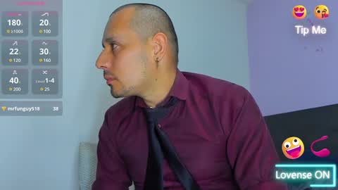 Snapshot of jhonyalzate chatting on 12-05-24, 06:10 Jhony Alzate online show from 12-05-24, 06:10