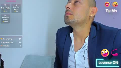 Snapshot of jhonyalzate chatting on 12-25-24, 08:40 Jhony Alzate online show from 12-25-24, 08:40