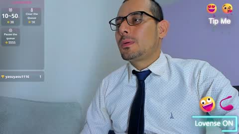 Snapshot of jhonyalzate chatting on 01-12-25, 01:11 Jhony Alzate online show from 01-12-25, 01:11