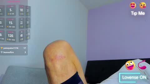 Snapshot of jhonyalzate chatting on 01-12-25, 04:21 Jhony Alzate online show from 01-12-25, 04:21