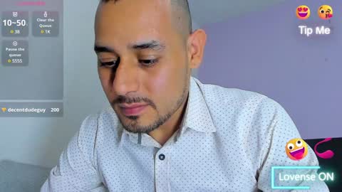 Snapshot of jhonyalzate chatting on 01-16-25, 12:55 Jhony Alzate online show from 01-16-25, 12:55