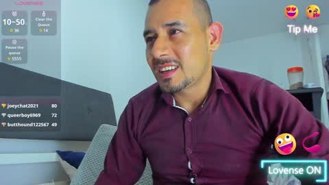 Snapshot of jhonyalzate chatting on 01-21-25, 03:48 Jhony Alzate online show from 01-21-25, 03:48