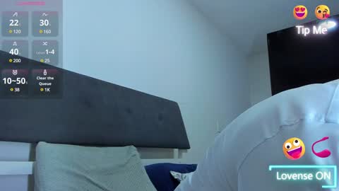 Snapshot of jhonyalzate chatting on 02-02-25, 03:32 Jhony Alzate online show from 02-02-25, 03:32